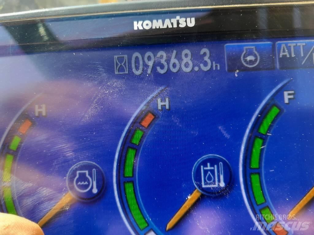 Komatsu PC210LCi-10 Beltegraver