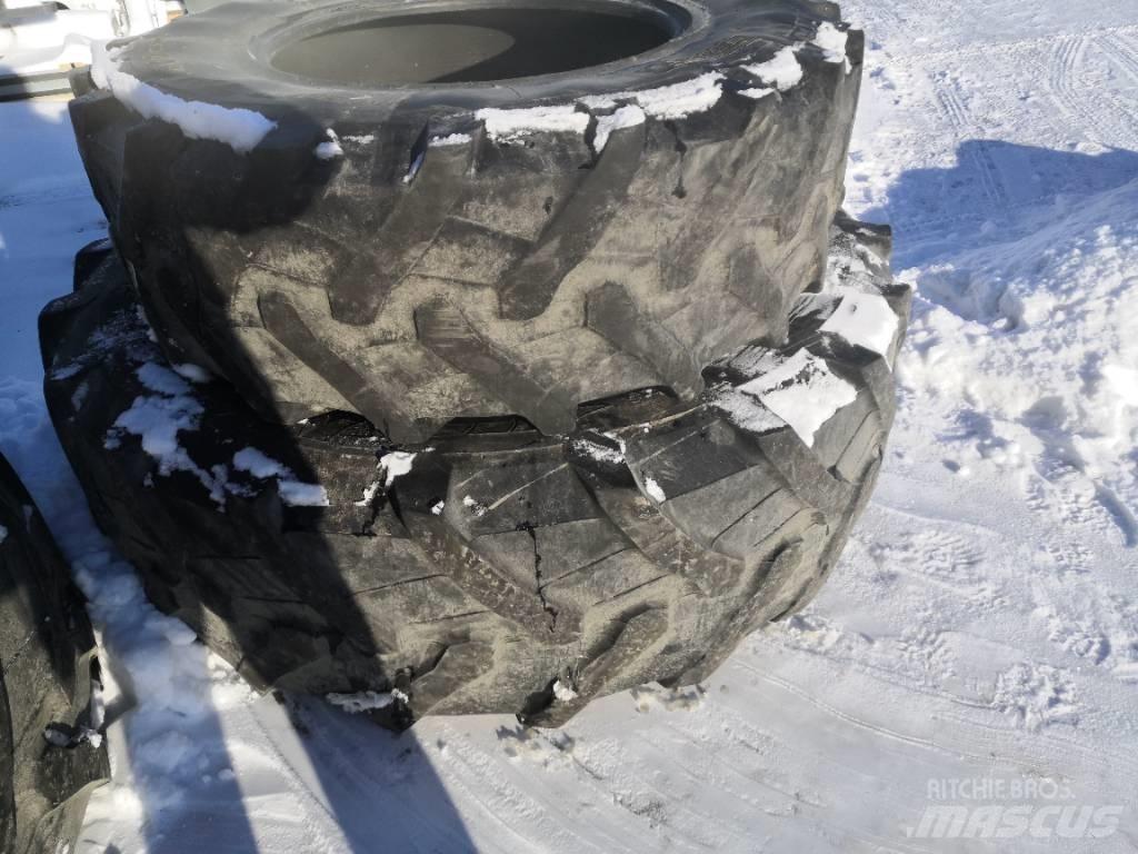 Pirelli 420/85R28 Dekk, hjul og felger