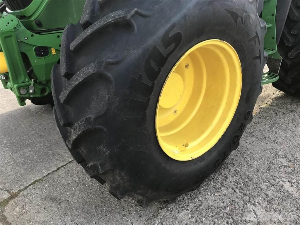 Mitas 620/75R30 Dekk, hjul og felger