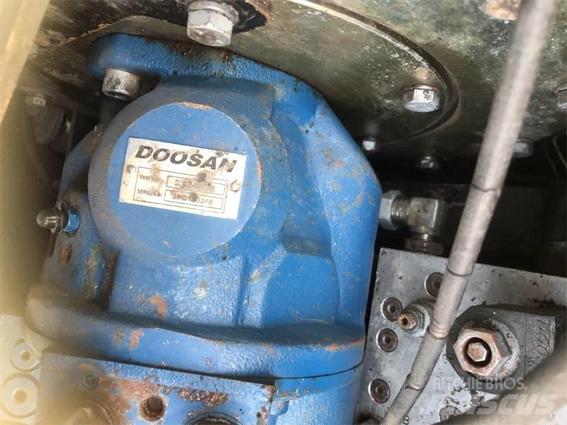 Doosan DX60 Beltegraver