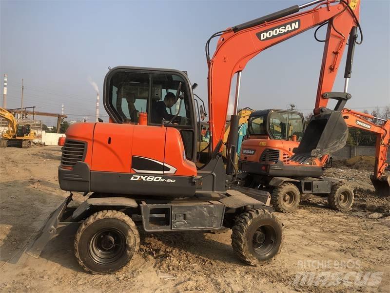 Doosan DX60 Beltegraver