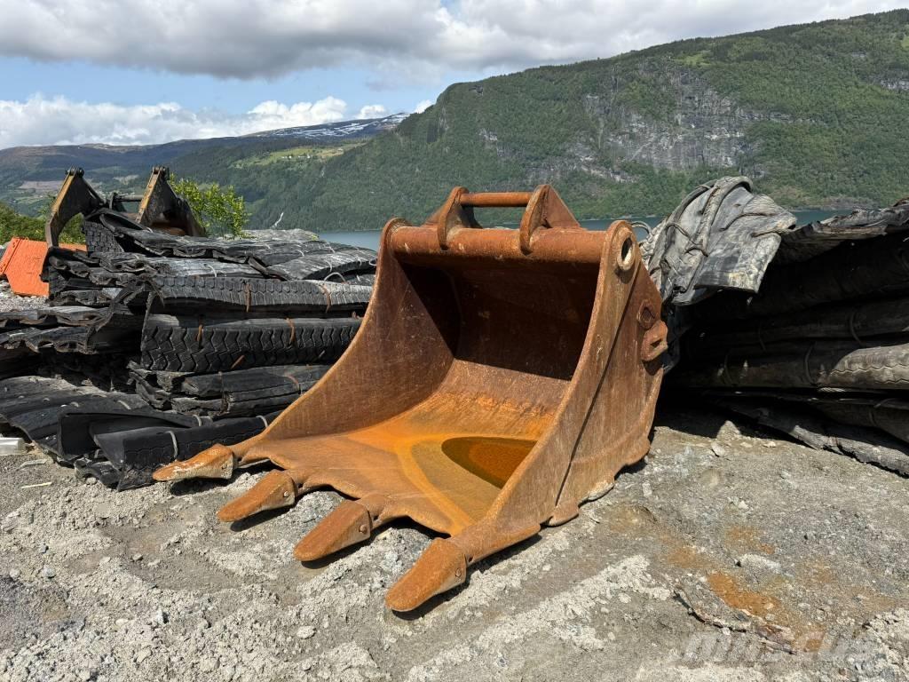 Doosan DX 300 LC-5 Beltegraver