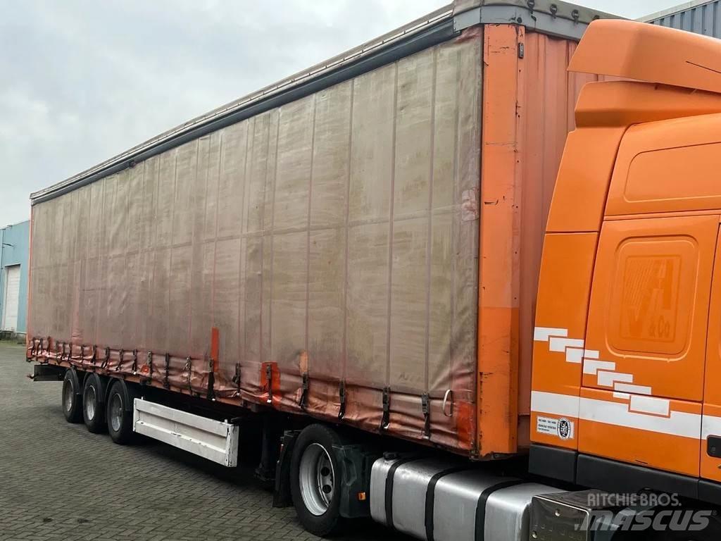 Krone + 3 AXEL + MEGA Gardintrailer