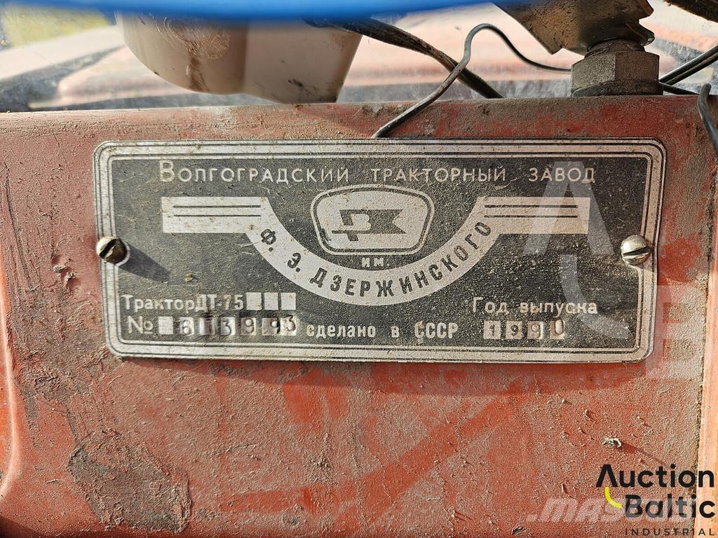  Onbekend DT-75 Dozere Beltegående