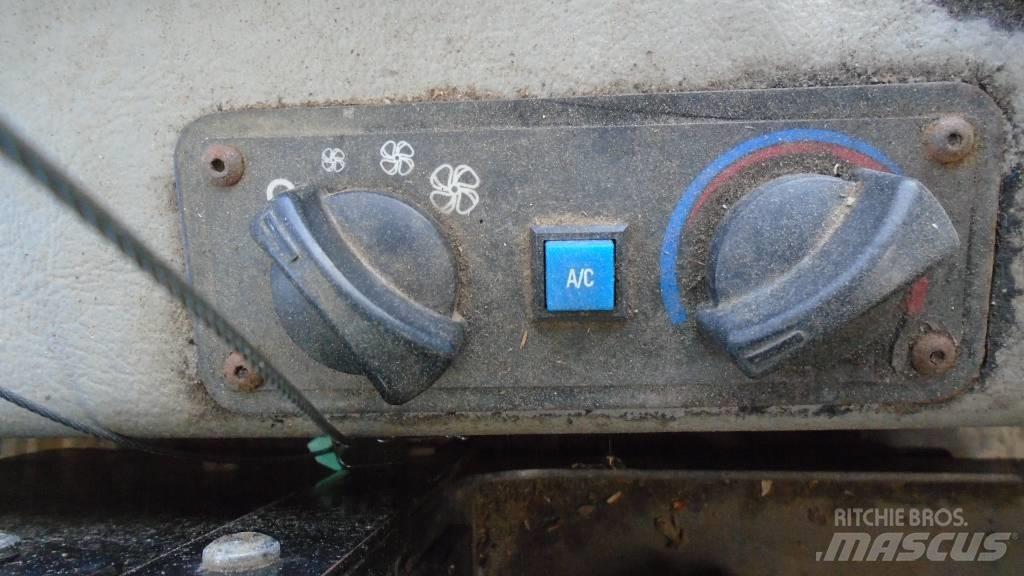 CAT 553 C Feller bunchers