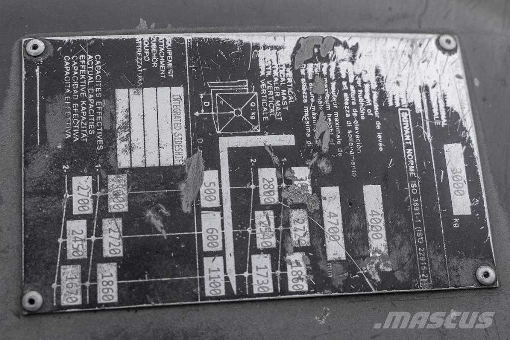 Manitou MI 30 D Diesel Trucker