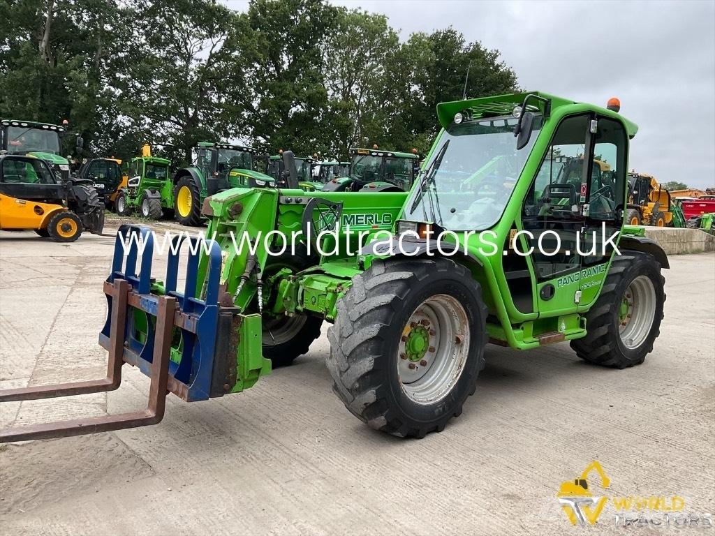 Merlo P 32.6 Plus Teleskoplastere for Landbruk