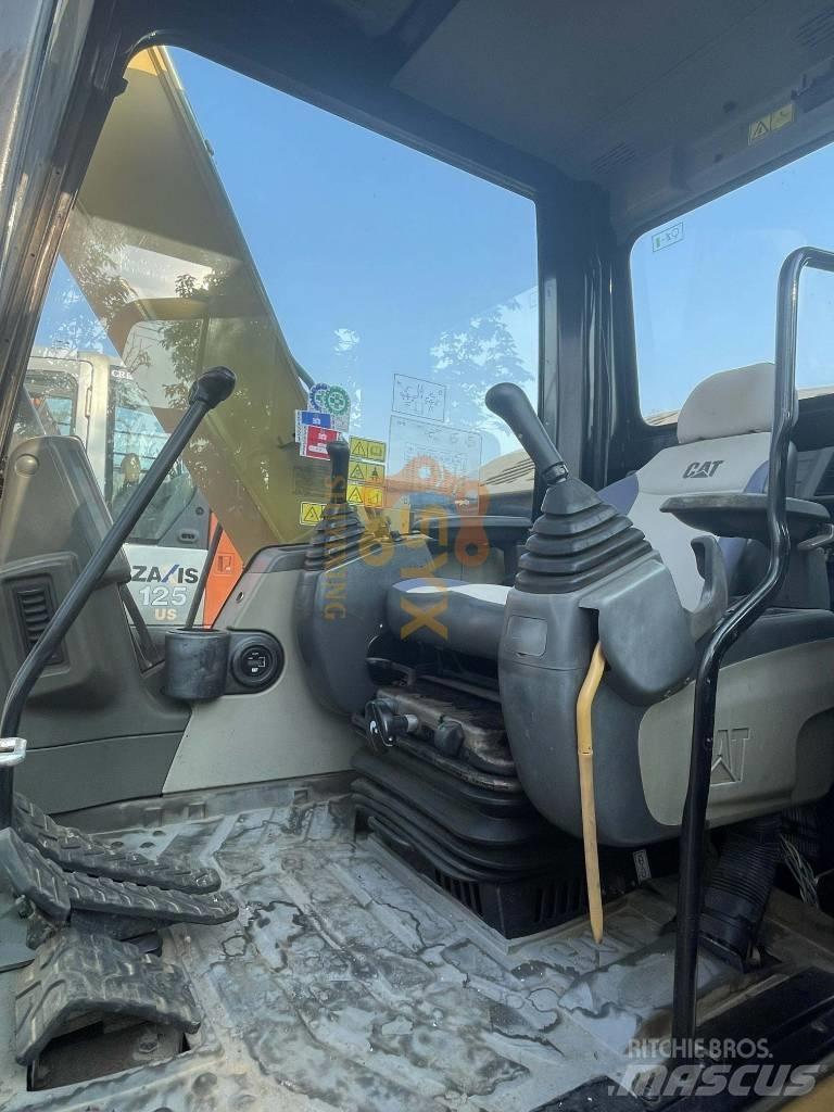 Komatsu PC 200-8 Beltegraver