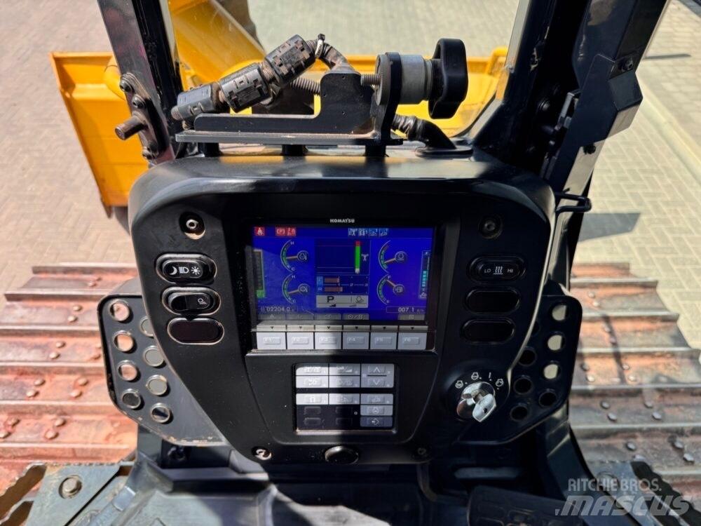 Komatsu D51PXi-24EO Dozere Beltegående