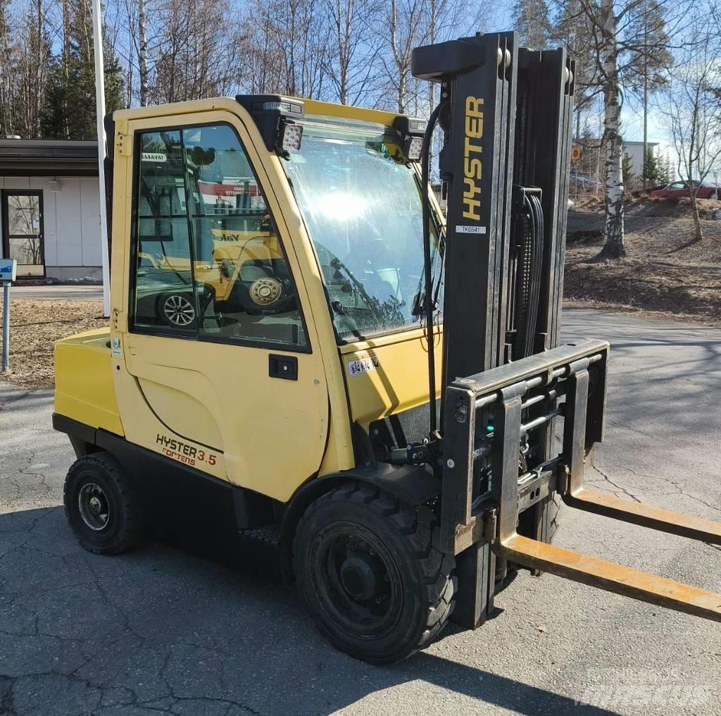 Hyster H3.5FT Diesel Trucker