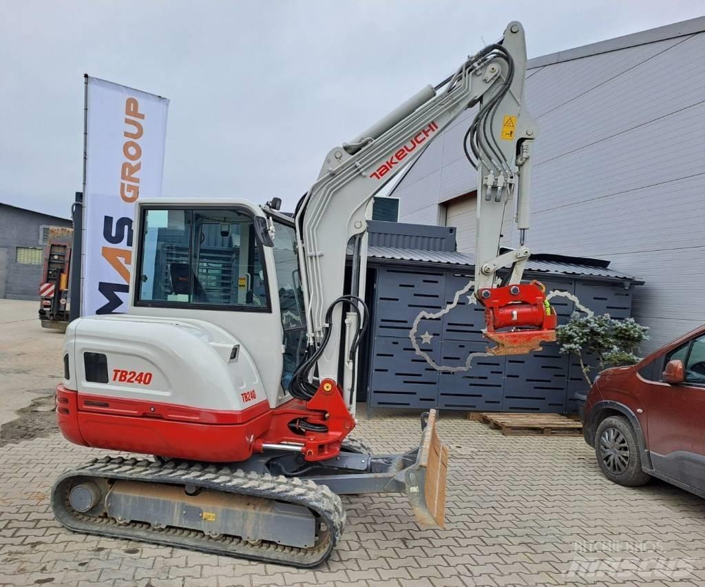 Takeuchi TB 240 Minigravere <7t