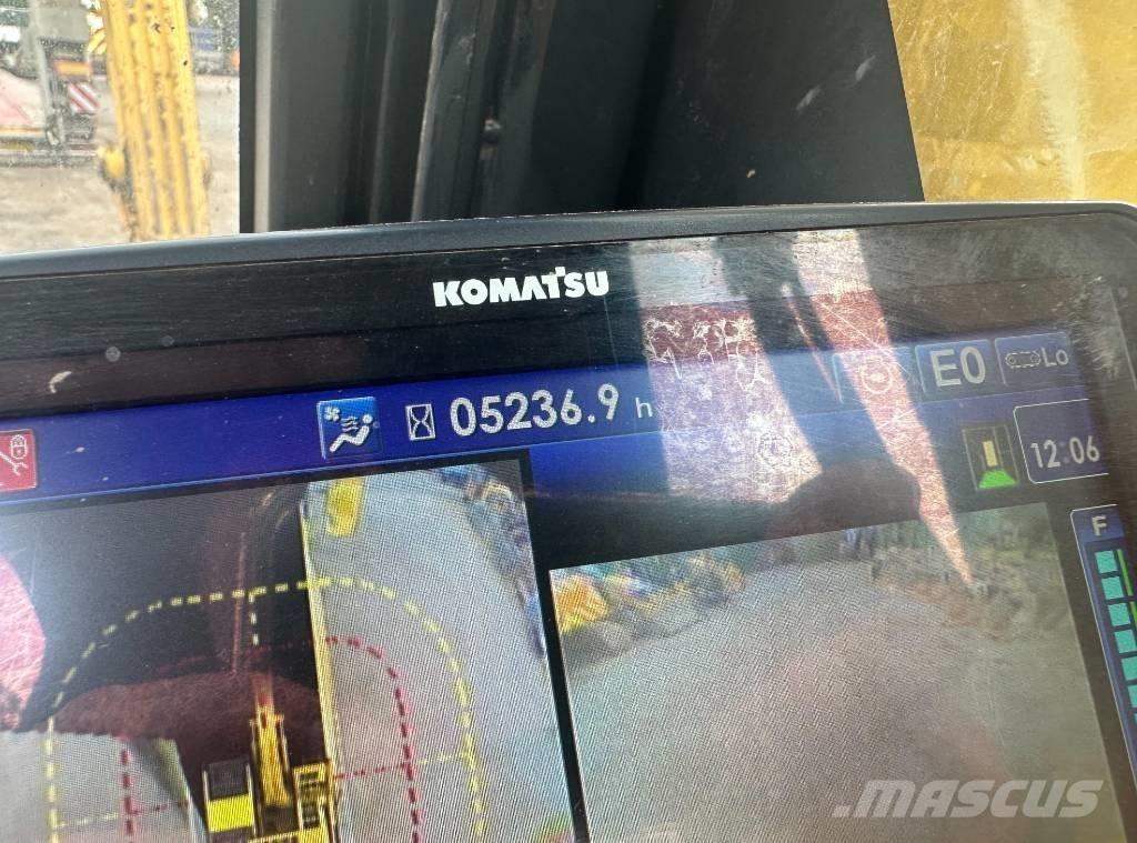 Komatsu PC 210 LC-11 Beltegraver