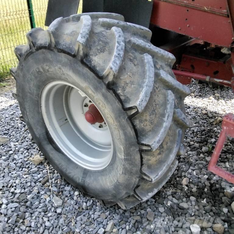 Case IH 2366E Skurtreskere
