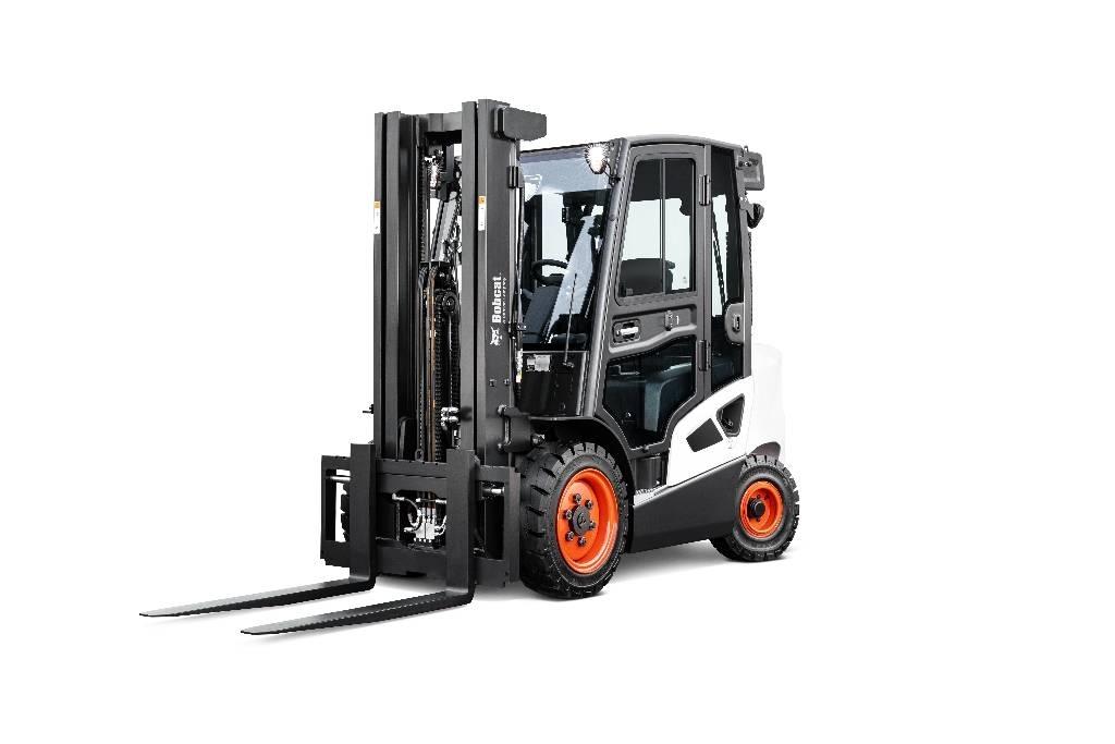Bobcat D30S-9 Diesel Trucker