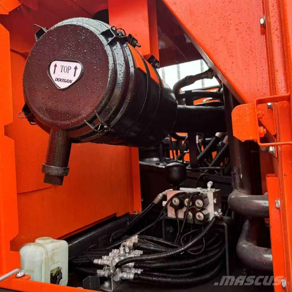 Doosan DX 225 LC Beltegraver