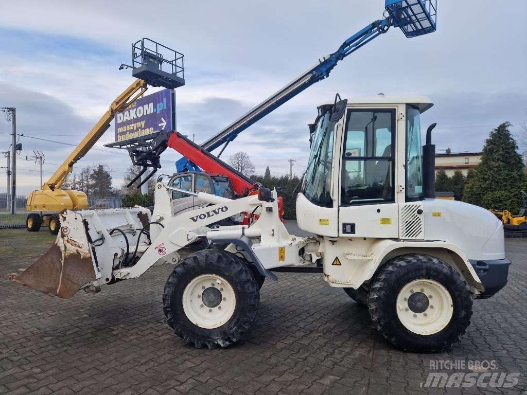 Volvo L 30 B Hjullastere