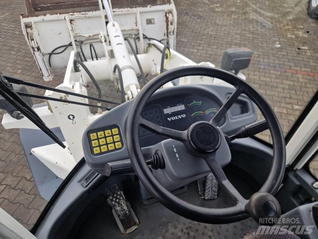 Volvo L 30 B Hjullastere