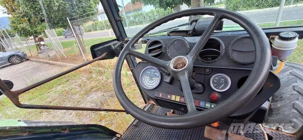 Deutz-Fahr 1070S Traktorer