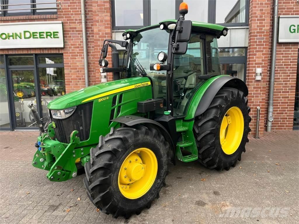 John Deere 5100R Traktorer