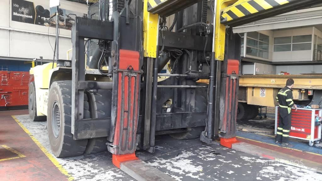 Hyster H48.00XMS-12 Diesel Trucker