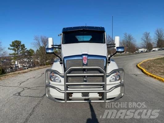 Kenworth T 680 Trekkvogner