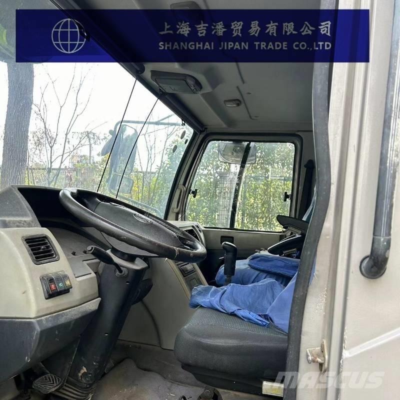 Zoomlion ZTC 1100 V Allterreng kraner