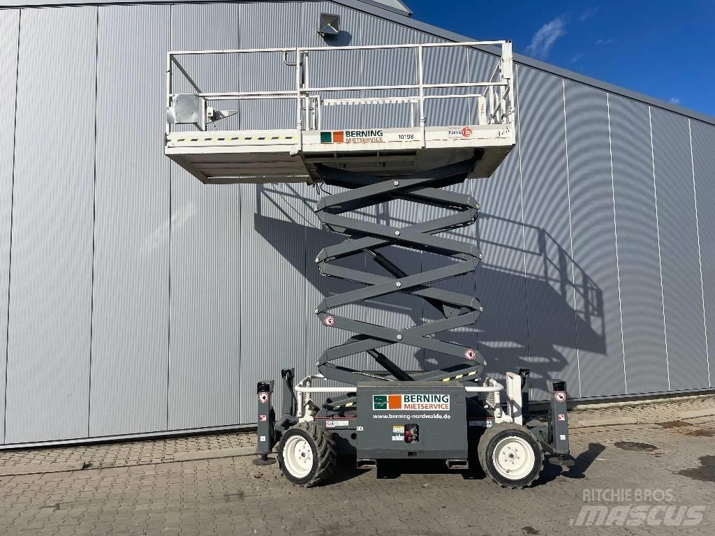 SkyJack SJ 6832 RTE Sakselifter