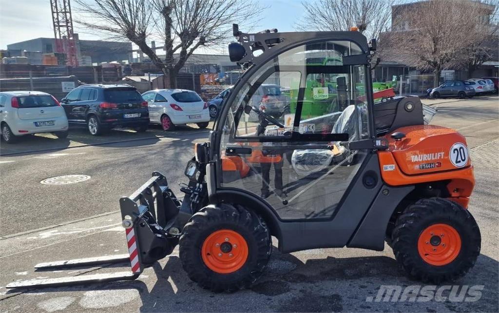 Ausa T144H Teleskoplastere