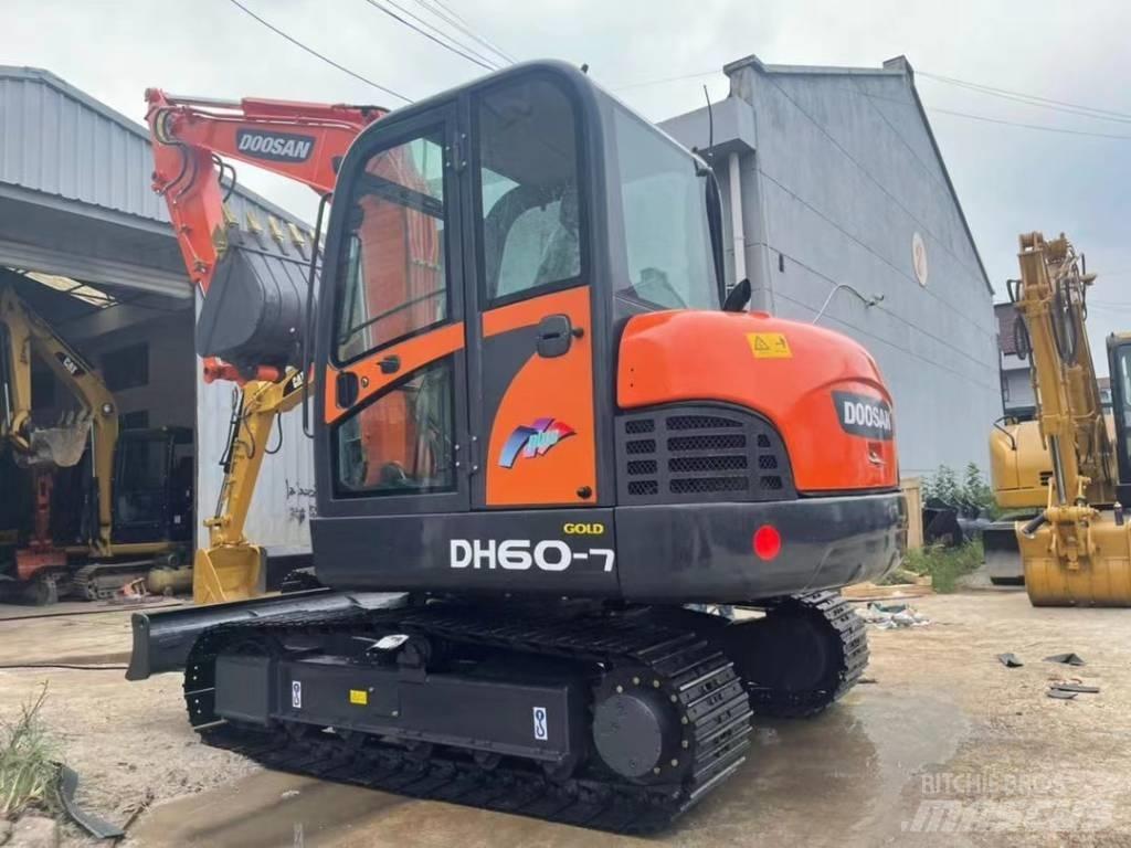 Doosan DH 60-7 Minigravere <7t