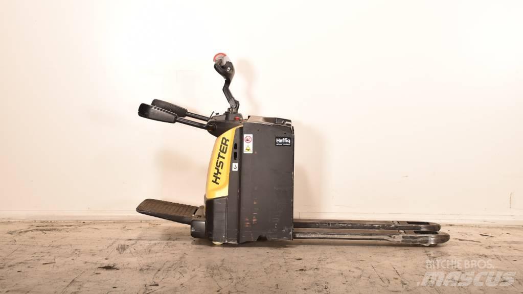 Hyster P3.0S Lavtløftende truck med platform