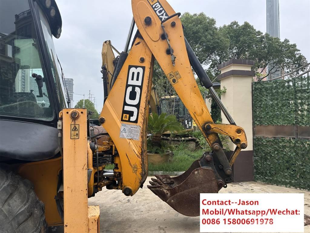 JCB 3 CX 4 T Traktorgravere