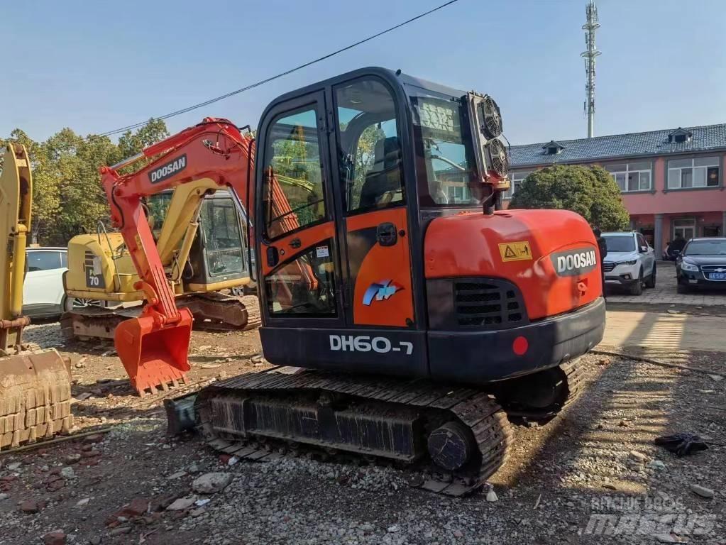 Doosan DH 60-7 Minigravere <7t