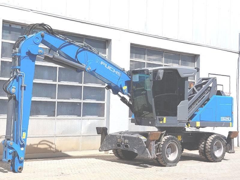 Fuchs MHL 320 F Gravemaskiner for avfallshåndtering