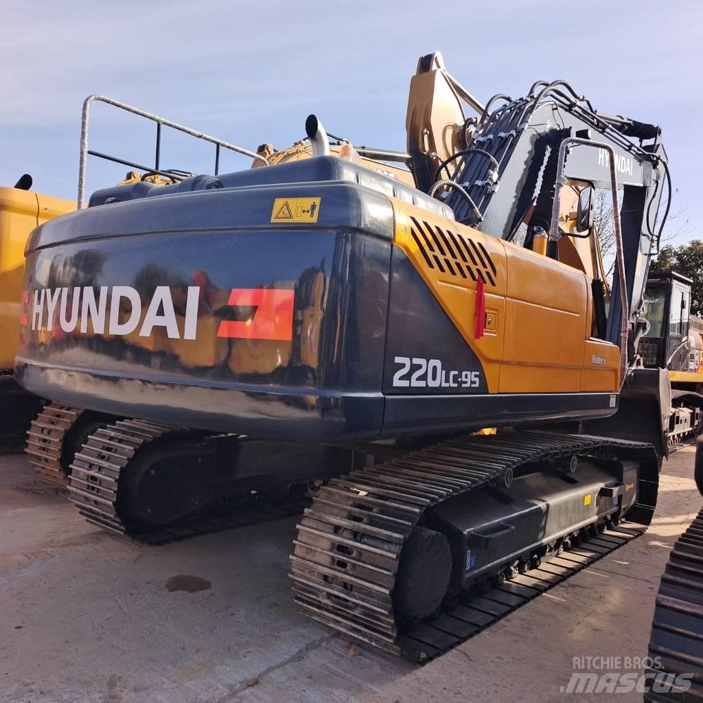 Hyundai 220LC-9S Beltegraver