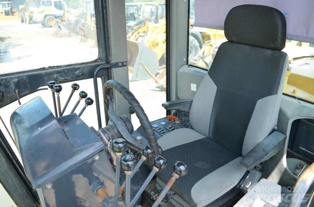 LiuGong CLG 418 Veihøvler