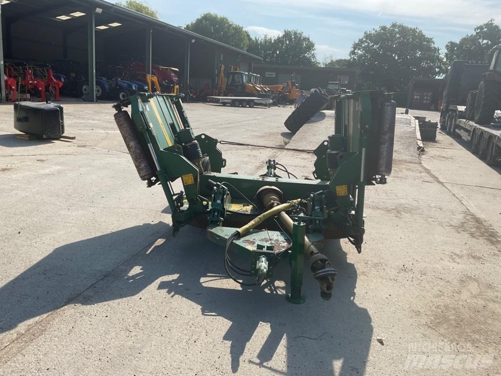 Major 12000 GR Slåmaskiner