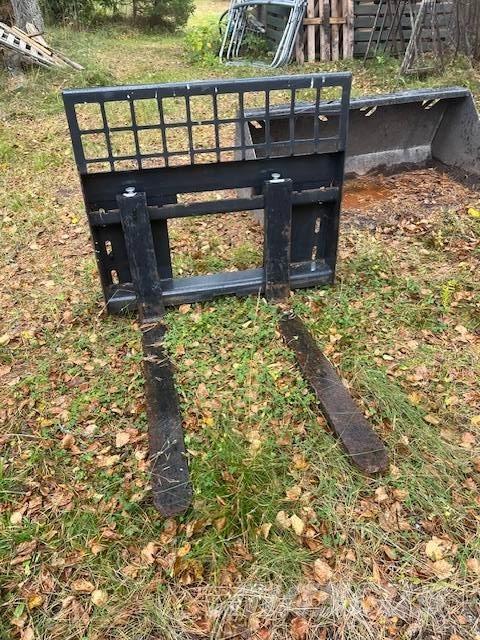 Bobcat L 28 Minilastere