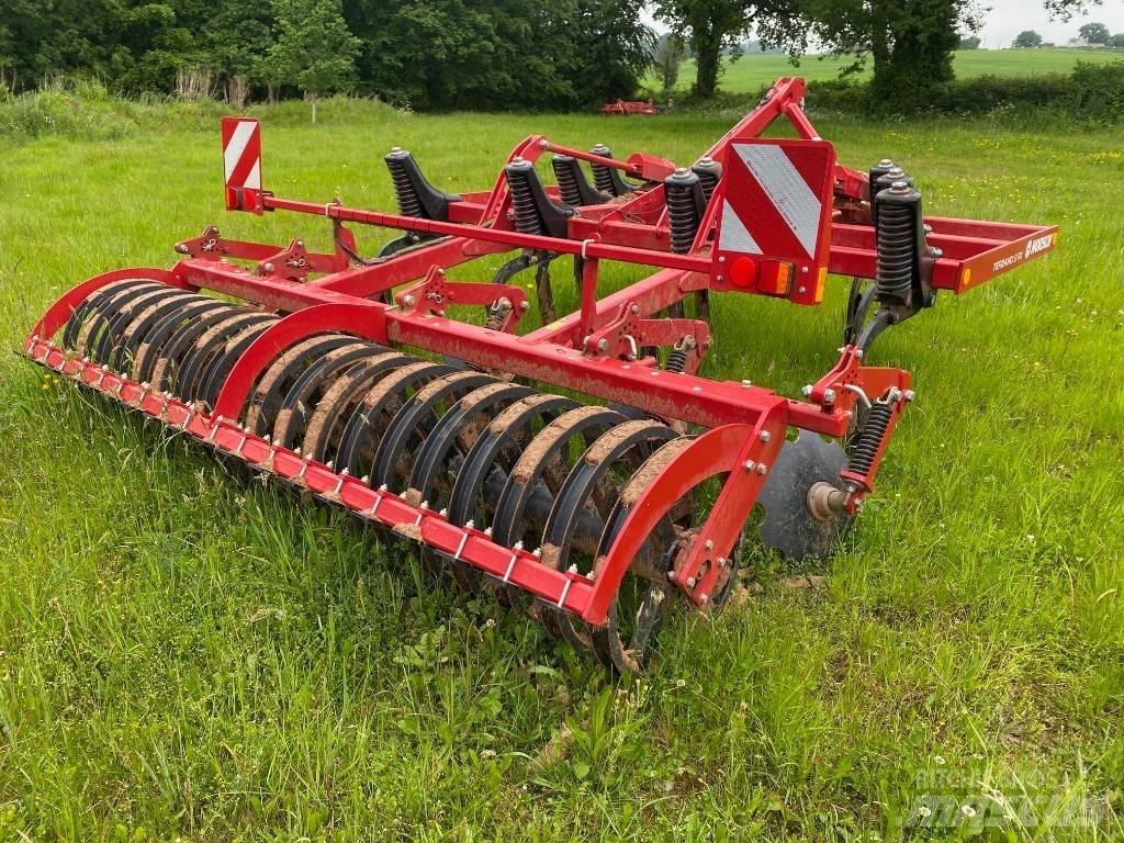 Horsch Terrano 3 FX Kultivatorer