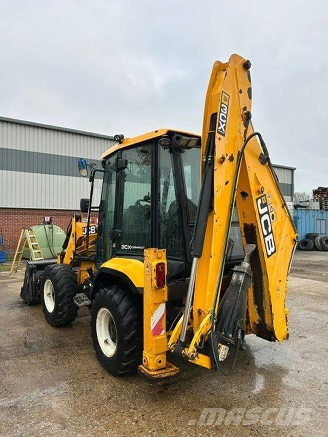 JCB 3CX Compact Traktorgravere