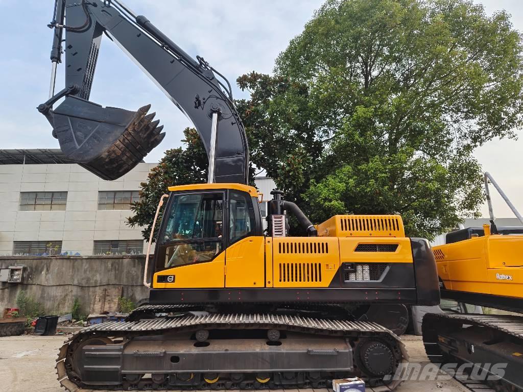 Volvo EC 380 D L Beltegraver