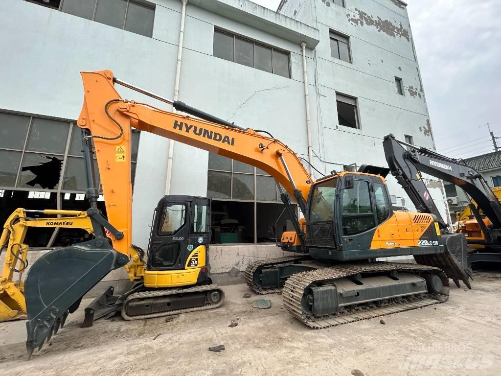 Hyundai 220LC-9 Beltegraver