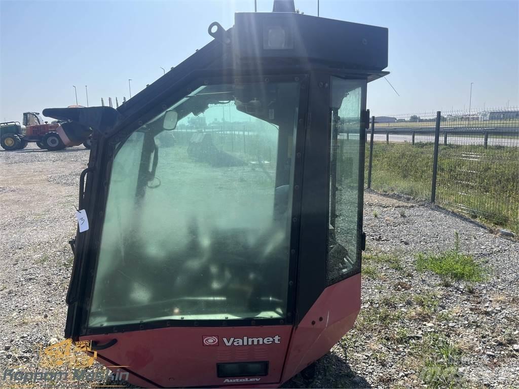 Valmet 911.1 Førerhus og Interiør
