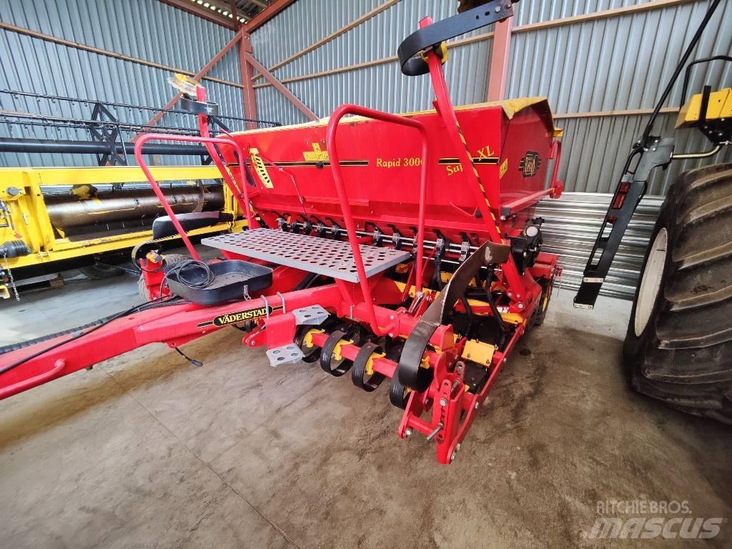 Väderstad Rapid300C Såmaskiner