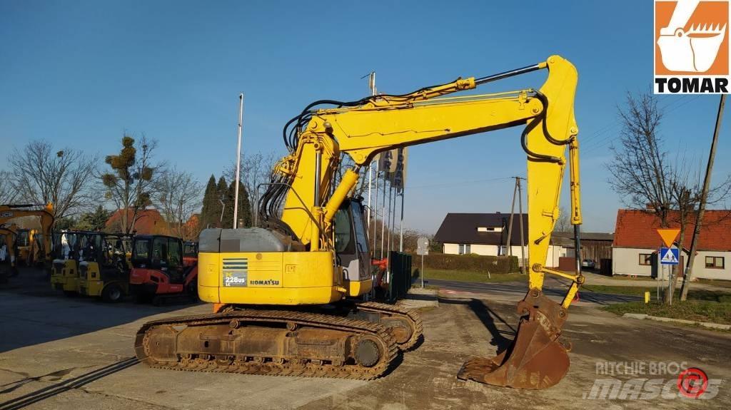 Komatsu PC228 Beltegraver