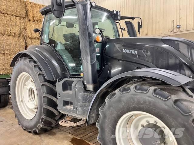Valtra T 234 V Traktorer