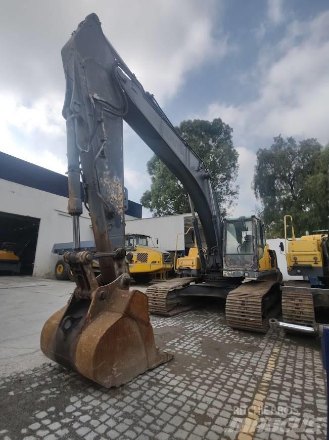 Volvo EC300DL Beltegraver