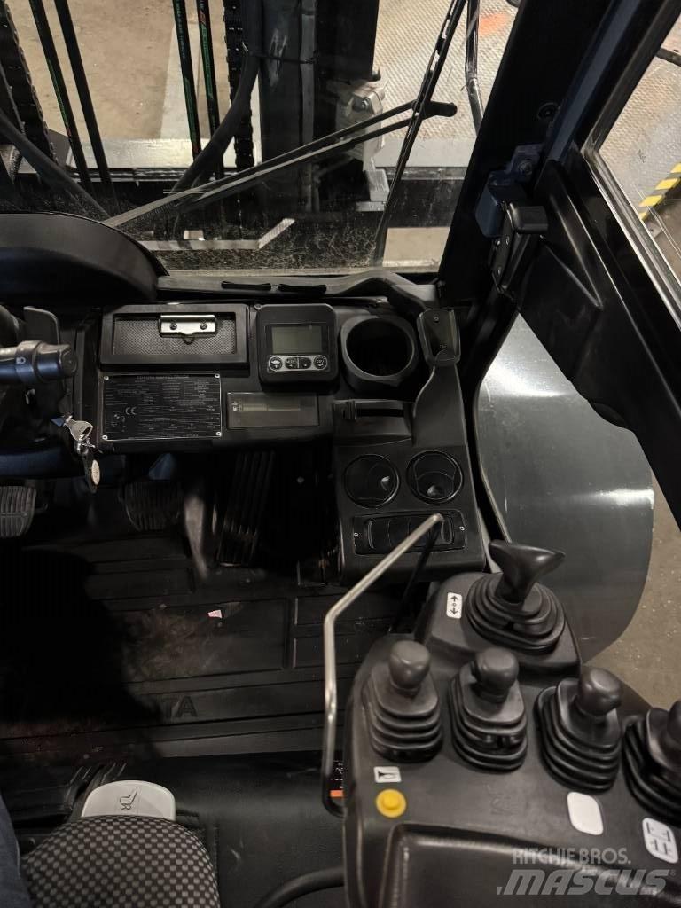 Toyota truck 8FD60N Diesel Trucker