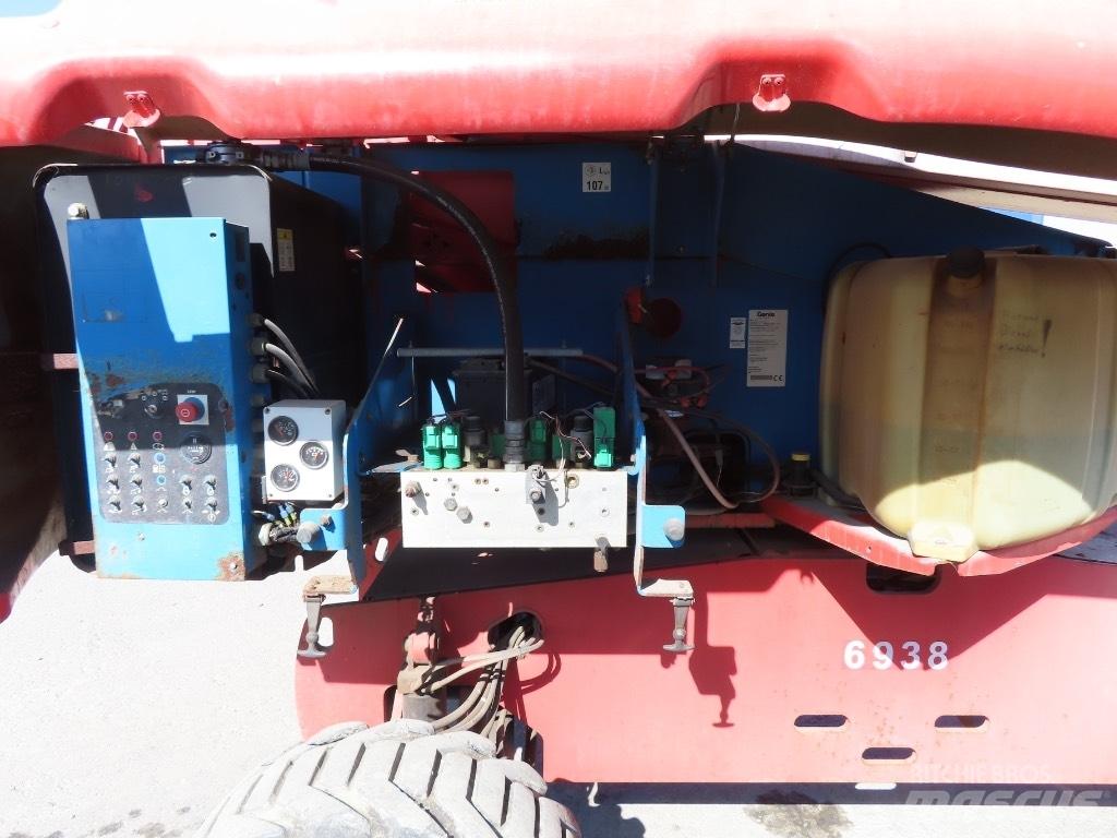 Genie S65 Teleskop bomlifter