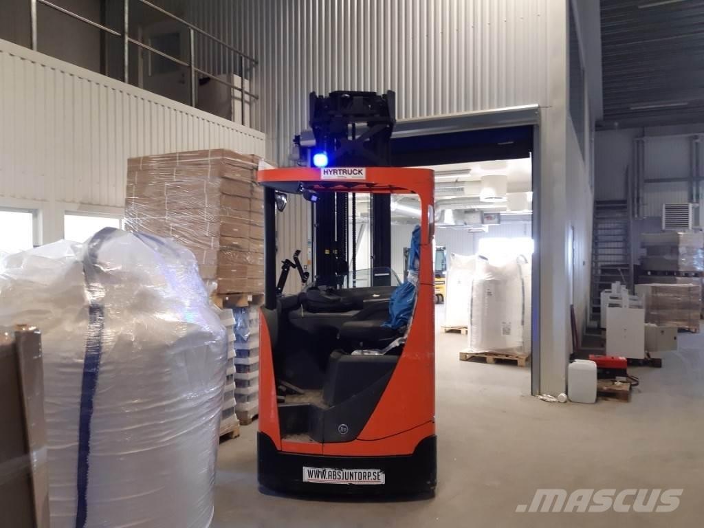BT RRE200E Skyvemasttruck
