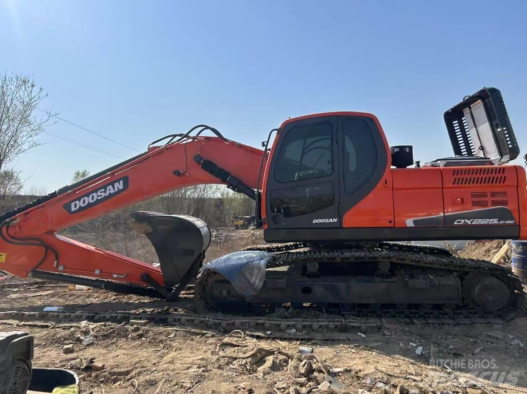 Doosan DX225LC-9C Beltegraver